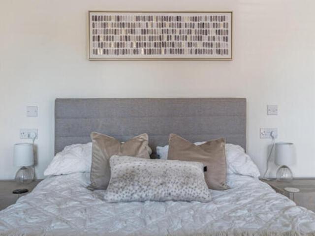Flat for sale in Broomfield, Chelmsford