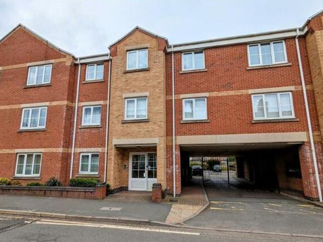 House for sale in Camp Hill, Warwickshire