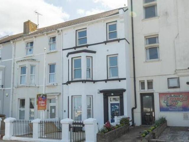House for sale in Oxenden, Herne