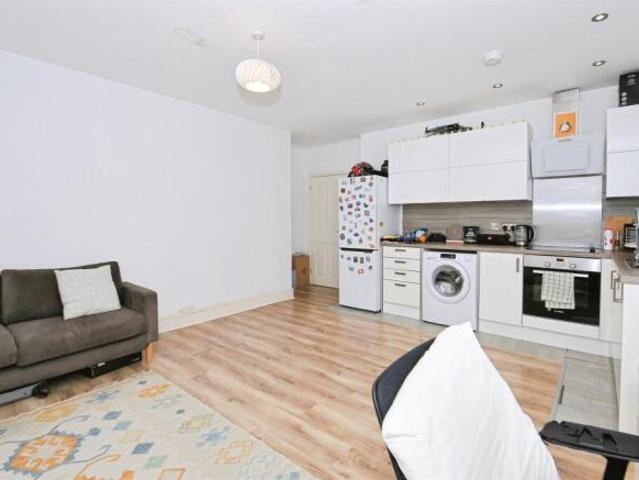 Flat for sale in Peterborough, Cambridgeshire and Peterborough