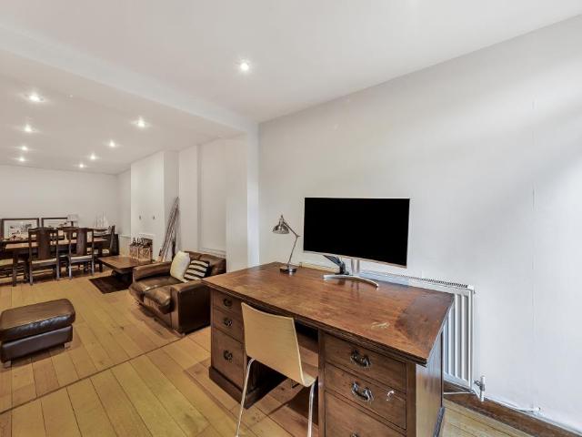 Flat for sale in Cat Hill, Isle Of Man