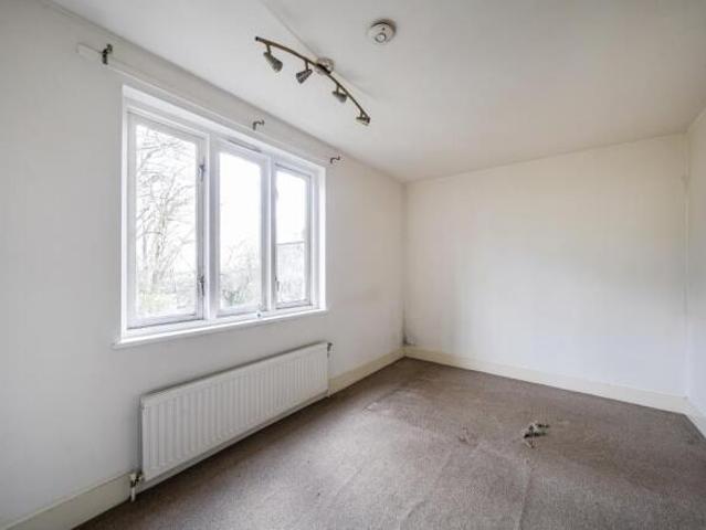 Flat for sale in Highgate, Greater London