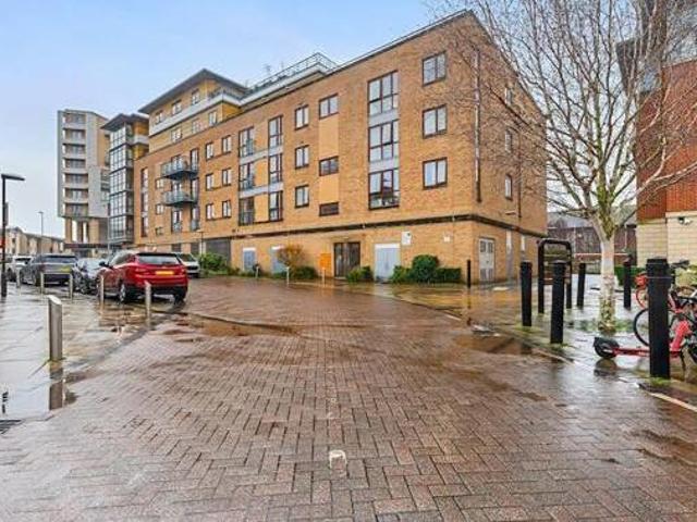 House for sale in Arbury, Cambridgeshire