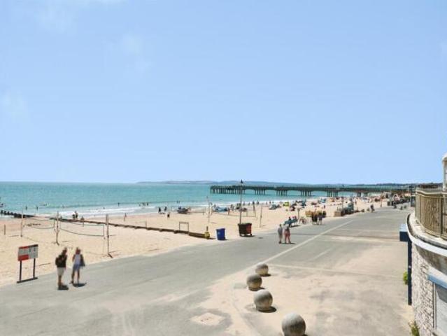 Flat for sale in Boscombe, Bournemouth
