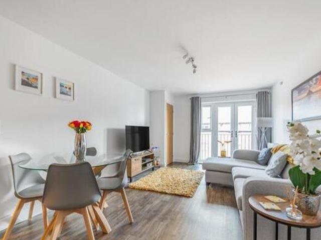 House for sale in Hart, Hampshire
