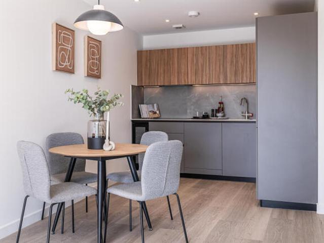Flat for sale in Cat Hill