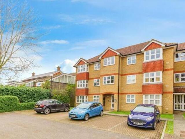 House for sale in Red Hill, Surrey