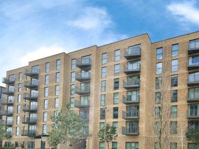 House for sale in Slough