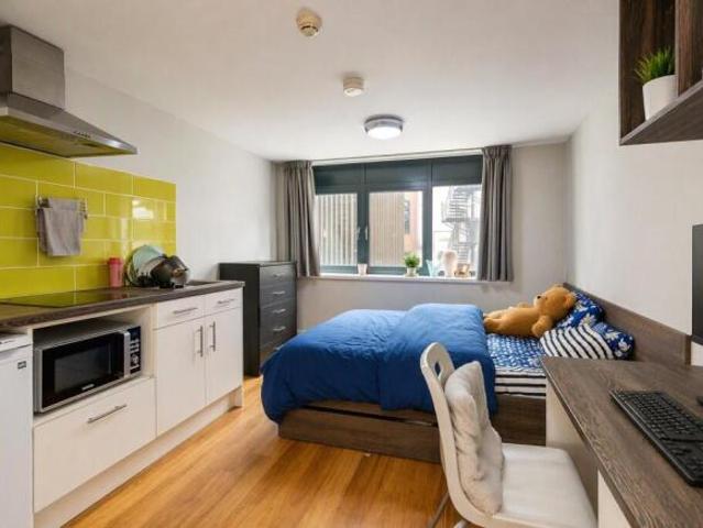 Flat for sale in Haddon, East Midlands