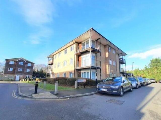 House for sale in Greater London