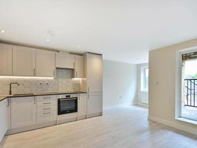 House for sale in Greater London