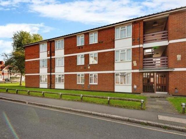 House for sale in Greater London