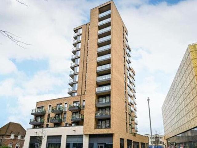 House for sale in Greater London