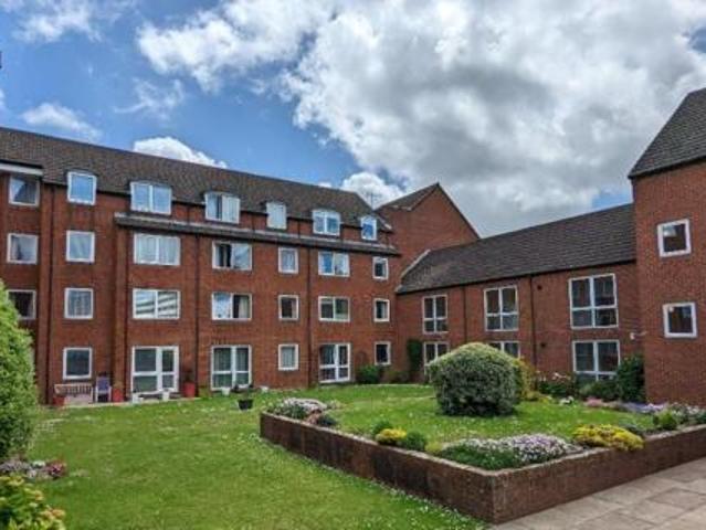 House for sale in Spring Vale, Hampshire