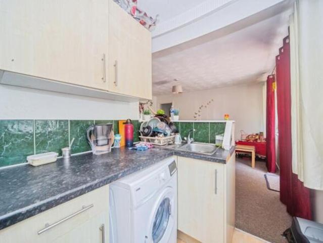 Flat for sale in Barton Stacey, Hampshire