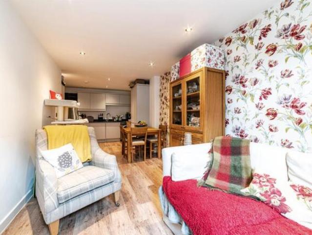 Flat for sale in Priest Down, Hampshire