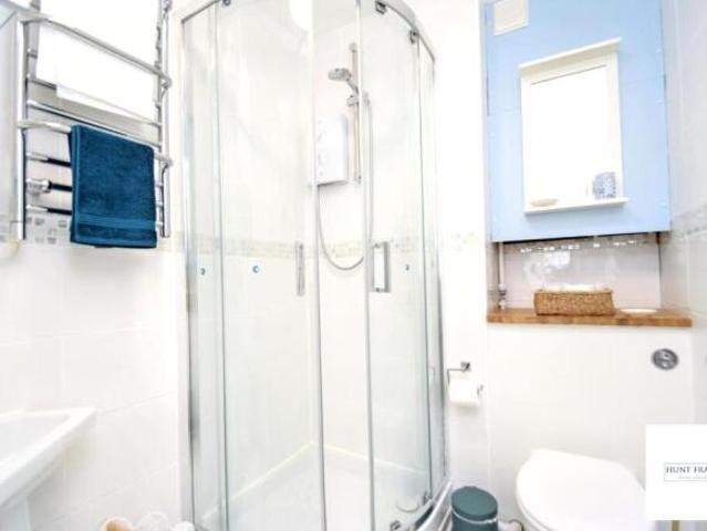 Flat for sale in Eastbourne, East Sussex