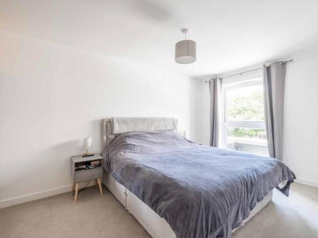 Flat for sale in Swallow, Buckinghamshire