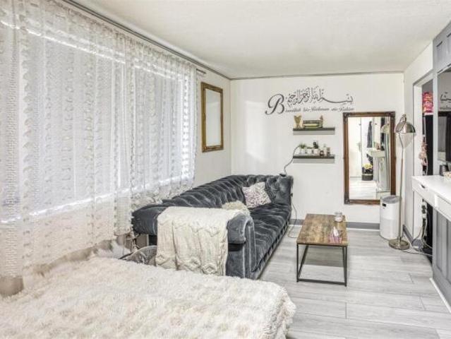 Flat for sale in Alvaston, East Midlands