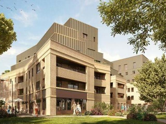 House for sale in Lyons, Greater London
