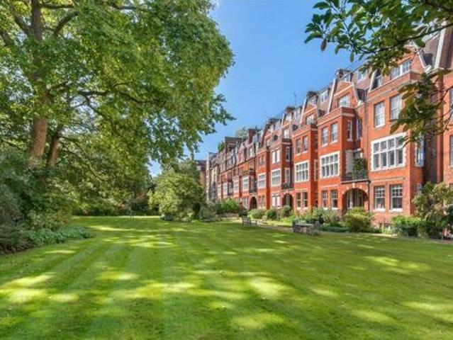 House for sale in City of London, Greater London