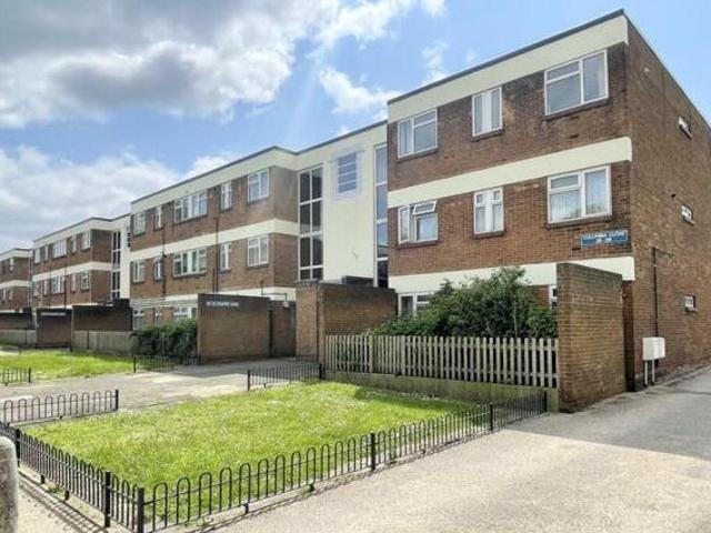 House for sale in Gloucester, Gloucestershire