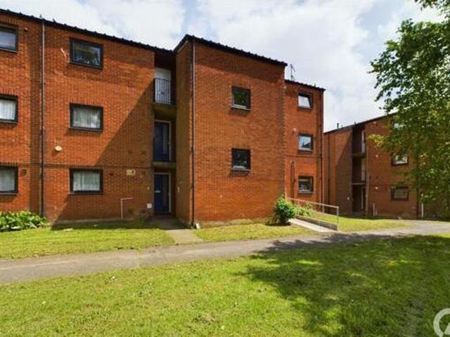House for sale in Northampton, Northamptonshire