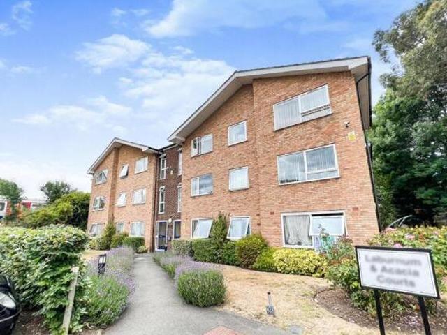 House for sale in Greater London