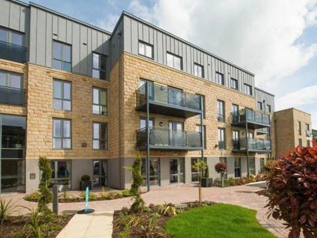 House for sale in Greaves, Bare