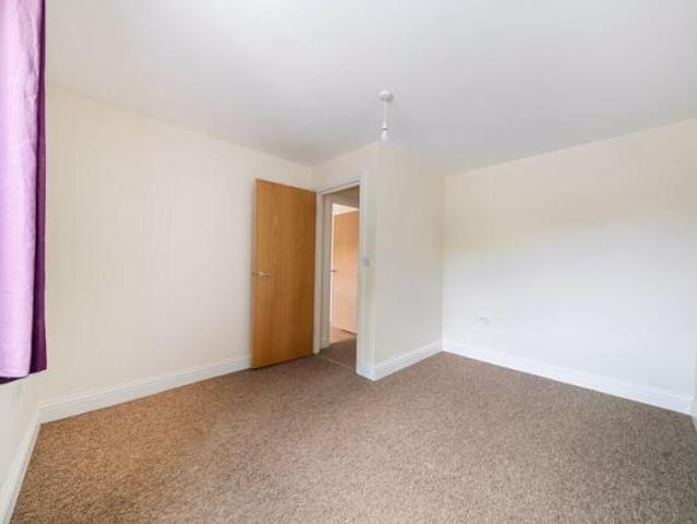 Flat for sale in Brook Street, Bourne Vale