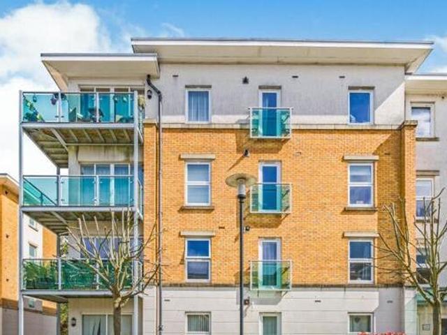 House for sale in Pachesham Park, Surrey