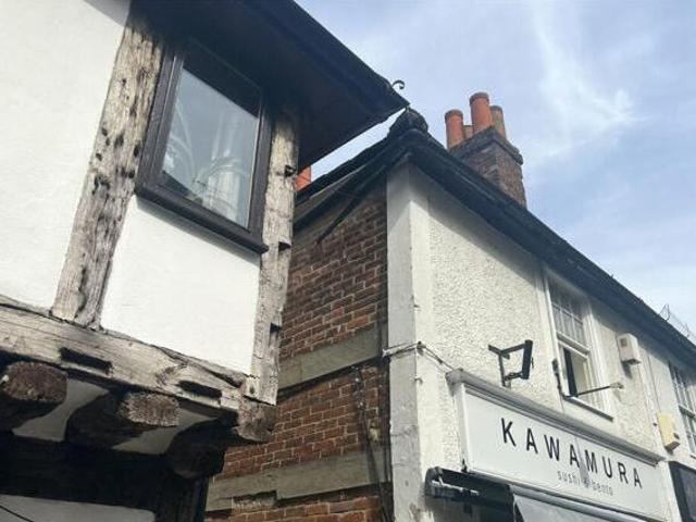 House for sale in Pachesham Park, Surrey
