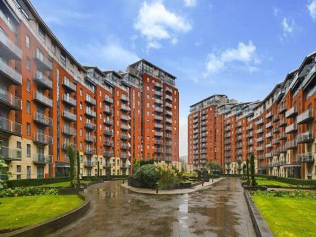 House for sale in Holbeck, West Yorkshire