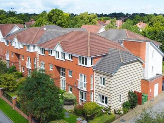 House for sale in Roundhay, West Yorkshire