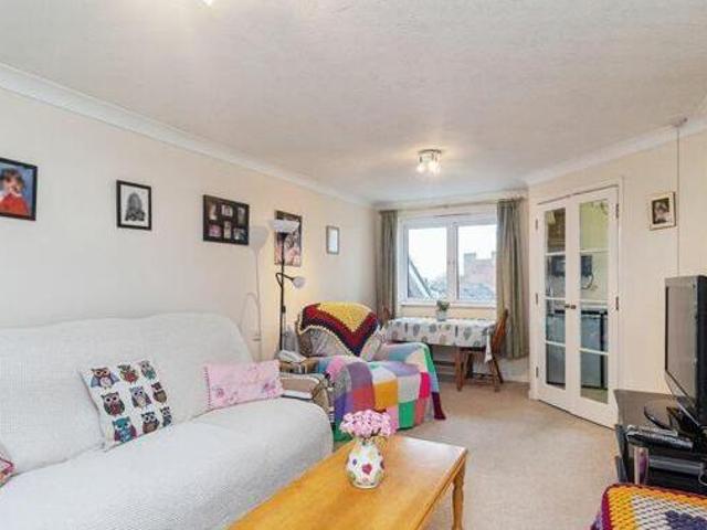 House for sale in Leighton-Linslade, Leighton Buzzard