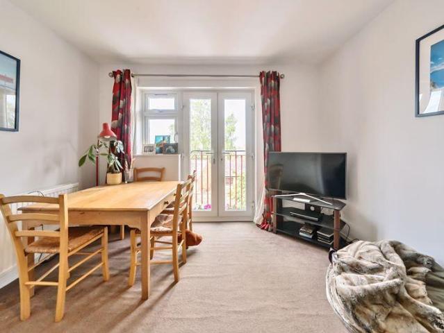 Flat for sale in The Slade, Oxfordshire