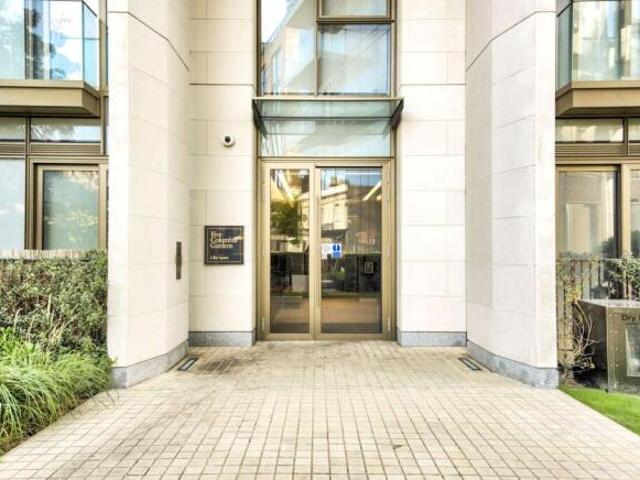 Flat for sale in Cat Hill