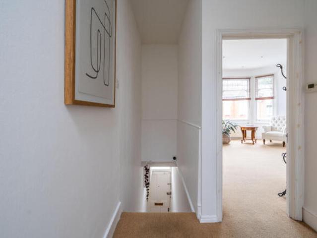 Flat for sale in Cat Hill