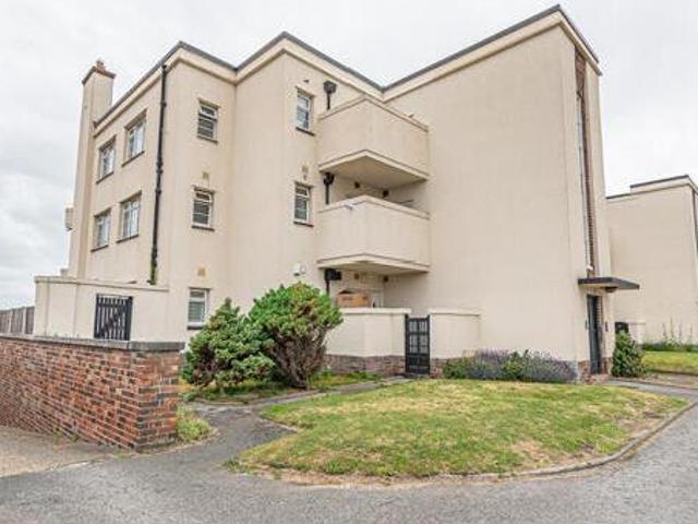 House for sale in Calderstones