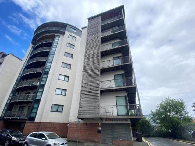 House for sale in Calderstones