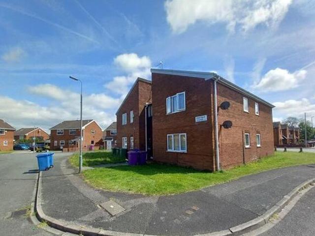 House for sale in Calderstones
