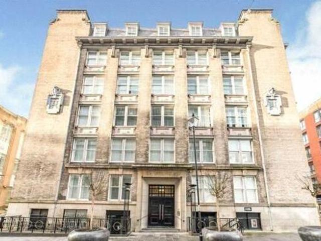 House for sale in Calderstones