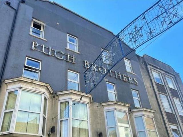 House for sale in Llanelli, Wales