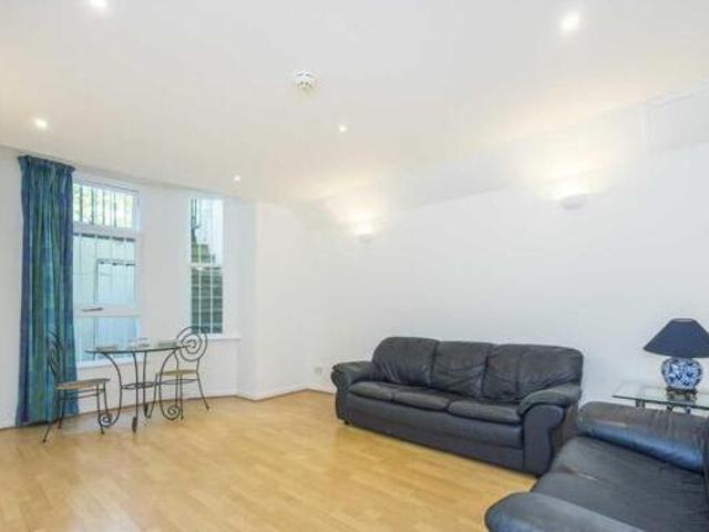 House for sale in City of London, Greater London