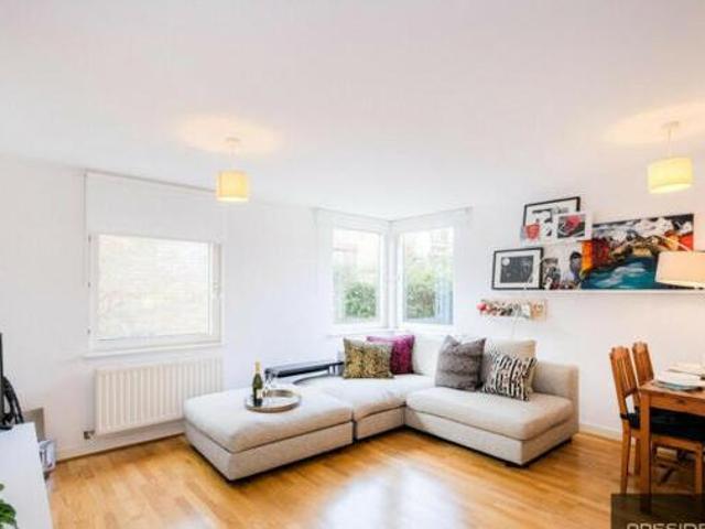 House for sale in Finsbury, Lyons