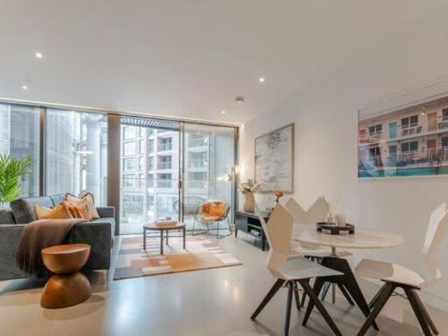 House for sale in City of London, Greater London