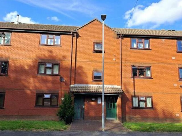 House for sale in Elmfield, Leicestershire