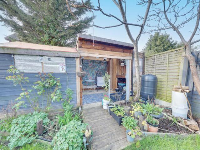 Flat for sale in Orpington, Greater London