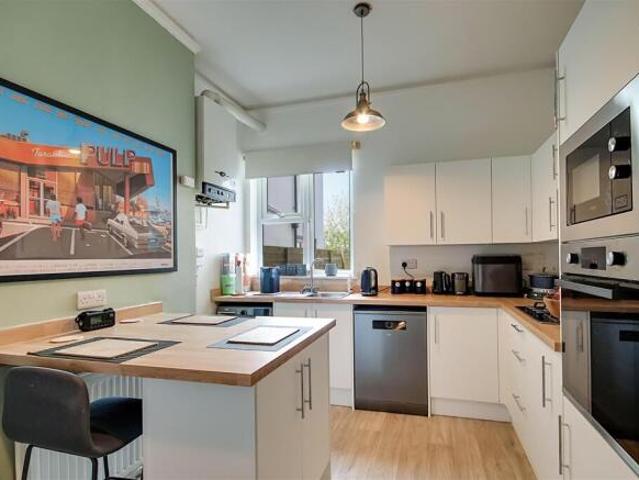Flat for sale in Worthing, West Sussex