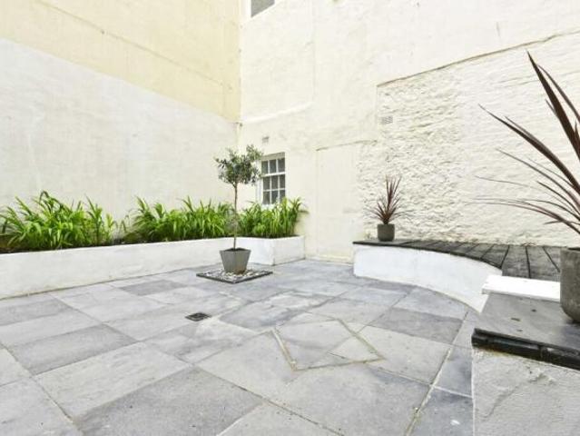 Flat for sale in Brighton & Hove